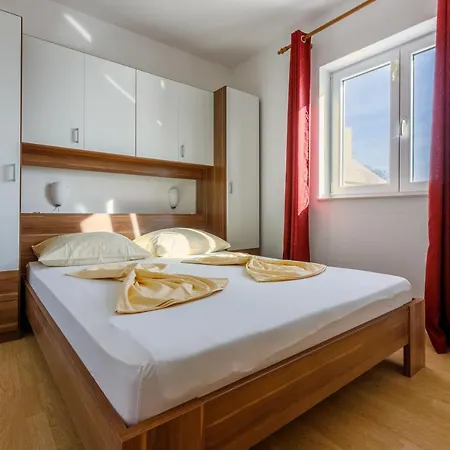 Apartments Kulas Novi Vinodolski Exterior photo